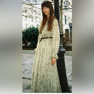 Zara Ruffled Floral Green Dress with belt Sz L